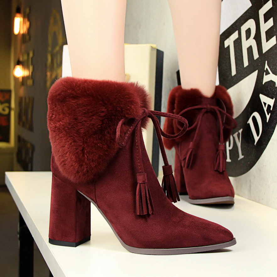 929-1 in Europe and the wind in winter fashion female knight boots was thick with high with suede pointed tassel maomao