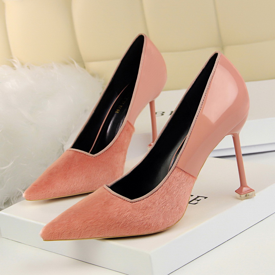 1716-12 in Europe and the wind for women’s shoes high heel with shallow mouth pointed sexy high-heeled shoes paint color