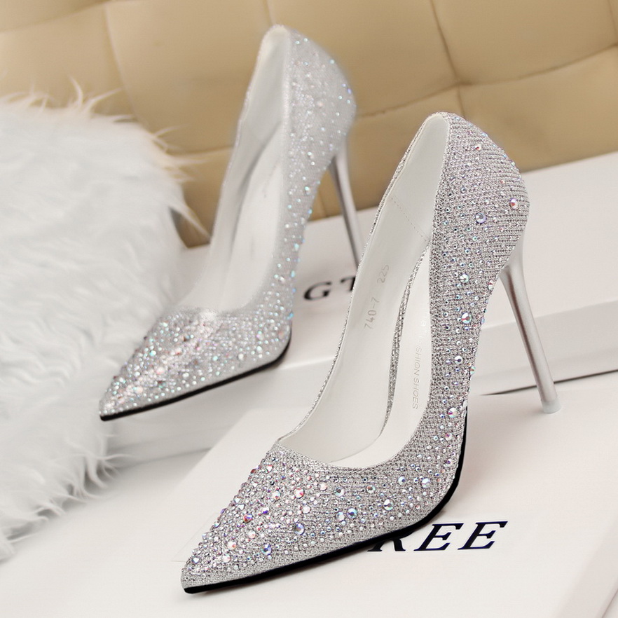 305-1 han edition style sweet and delicate elegant high heel with shallow mouth thin point the lottery drill diamond sin