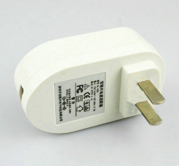 bl-002平板ipad 2 3 4充电器5v 2.1a充电头iphone5手机电源mini