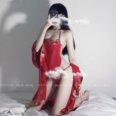 做你的猫：红运当头 妖娆性感内衣套装情趣肚兜中国风三点式睡袍-淘宝网