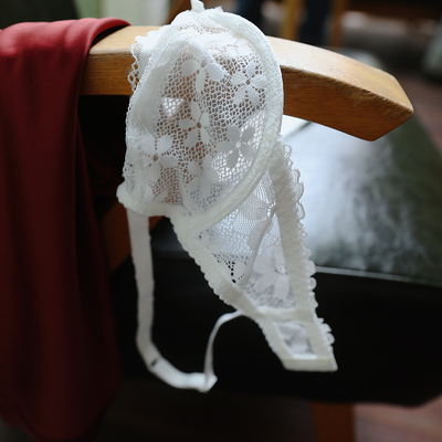 花妃心物 小胸奶罩法式蕾丝性感文胸单层隐形超薄女生内衣胸罩-淘宝网 花妃心物 小胸奶罩法式蕾丝性感文胸单层隐形超薄女生内衣胸罩-淘宝网