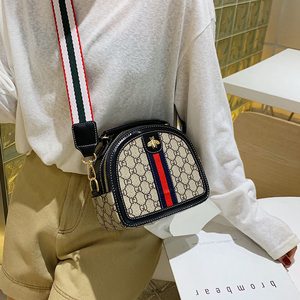 ins超火小包包女2019夏季新款潮单肩包韩版百搭斜挎包宽带贝壳包