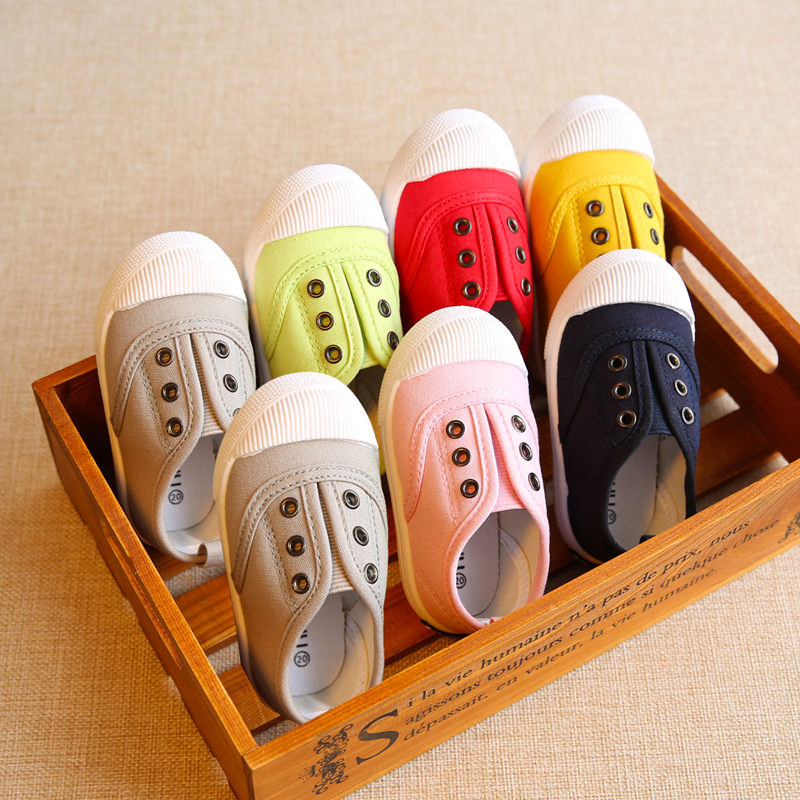le printemps et l'automne bébé toile chaussures enfants baskets garçons filles bambin chaussures enfants chaussures à semelle souple pour les 1-3 ans 2 le printemps et l'automne bébé toile chaussures enfants baskets garçons filles bambin chaussures enfants chaussures à semelle souple pour les 1-3 ans 2