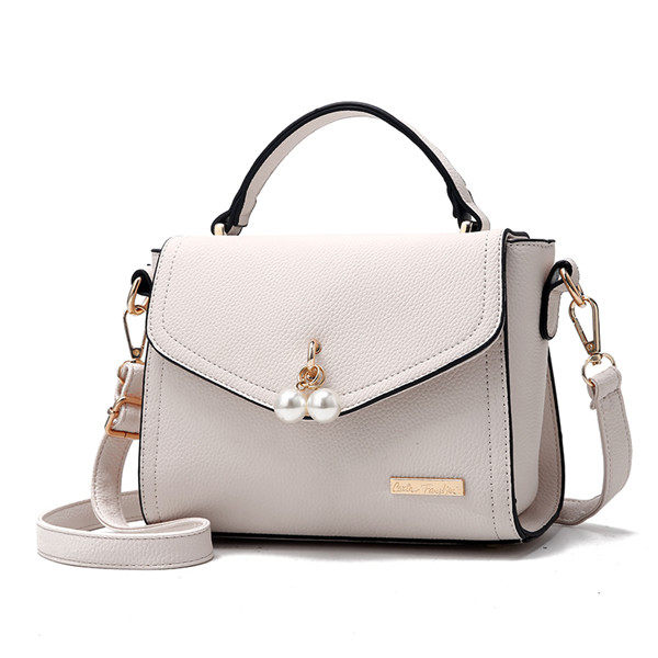 กระเป๋า 包包女2019新款潮百搭斜挎包链条单肩小方包迷你小包简约夏季女包  