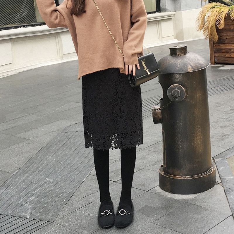 金蘑菇菇 秋鼕新款鏤空蕾絲包臀裙女韓版一步裙中長款蕾絲半身裙