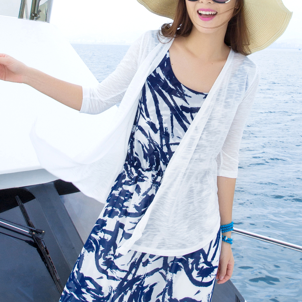 2017 spring and summer new thin women knitted sweater holiday sunset clothing bohemian big yards wild cardigan beach clothes