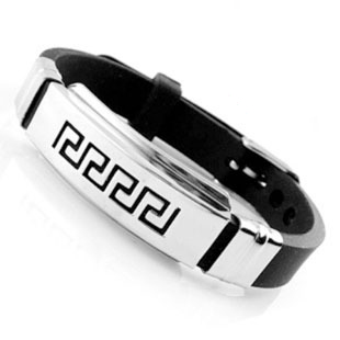 la mode de la personnalité sportive de loisirs à la main bracelet en titane acier hommes hommes bijoux hommes bracelet des hommes version coréenne de la marée la mode de la personnalité sportive de loisirs à la main bracelet en titane acier hommes hommes bijoux hommes bracelet des hommes version coréenne de la marée