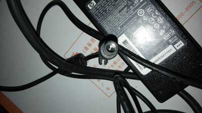 惠普hp原装二手笔记本电源适配器 圆口带针19v 4.74a 大口带针90W-淘宝网