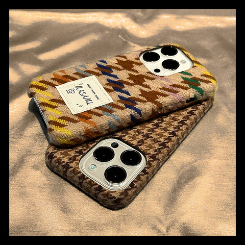 Chic Stylish Plover Pattern Winter Fabric Anti Sweat 15, 14, 13, 12 iPhone Case