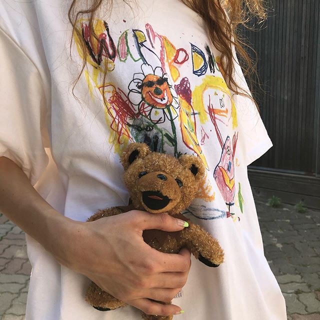 In the second ins 20ss small Popular fried chicken style bloggers color graffiti T-shirt funny cotton casual short-sleeved men and women