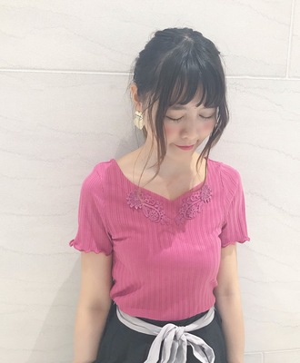 被精致宠坏的美 3D立体蕾丝花朵饰领 甜美桃心领 坑条短