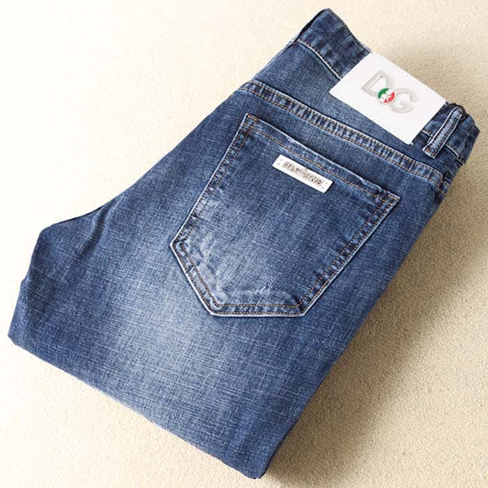 en 2019, la nouvelle eau de lavage des jeans des hommes minces slim pantalon version coréenne de coton taille minimaliste petites droites, pantalon en 2019, la nouvelle eau de lavage des jeans des hommes minces slim pantalon version coréenne de coton taille minimaliste petites droites, pantalon