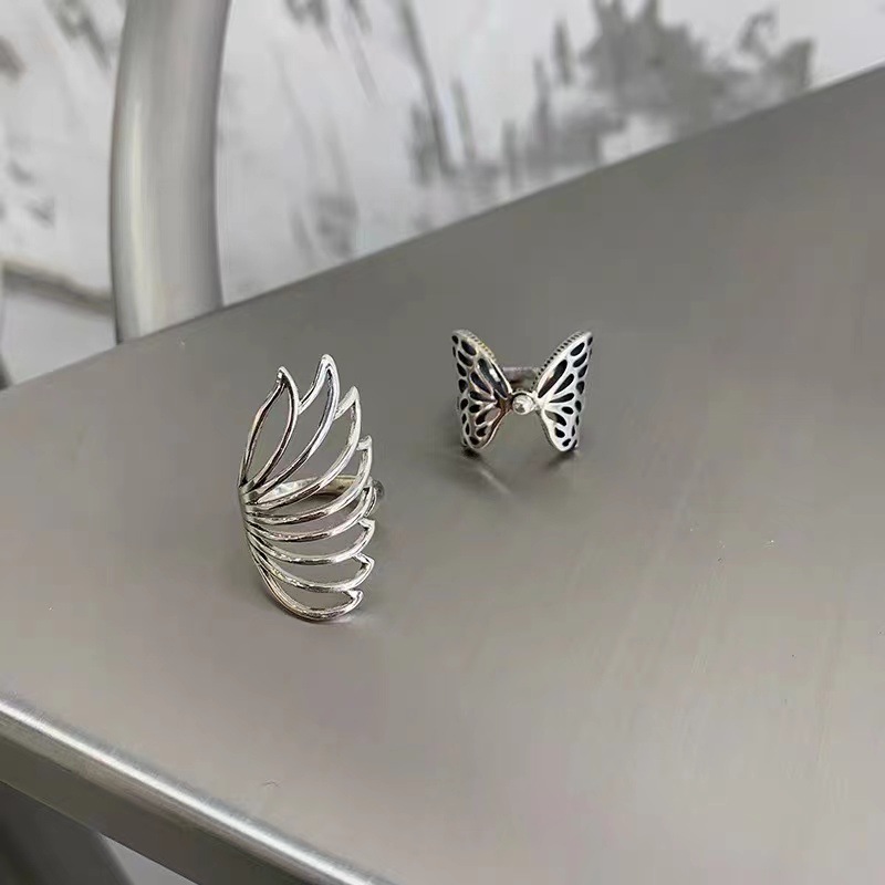 Tidal Little White S Silber einfacher hohler Linien-Schmetterlings-Millennium würziger modischer Nischenring für Mädchen_voghion.com