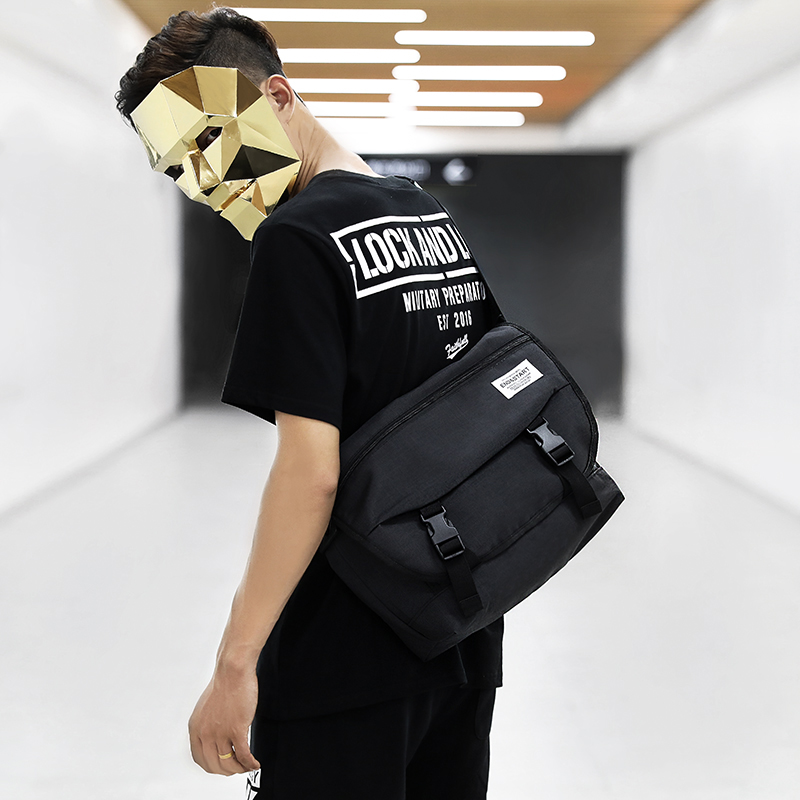 la marque tide sauvage des hommes sac à dos casual fonction sac à bandoulière sac de messager de l'étudiant de l'école sac hommes du vélo, sac de messager de mort de la mouche la marque tide sauvage des hommes sac à dos casual fonction sac à bandoulière sac de messager de l'étudiant de l'école sac hommes du vélo, sac de messager de mort de la mouche