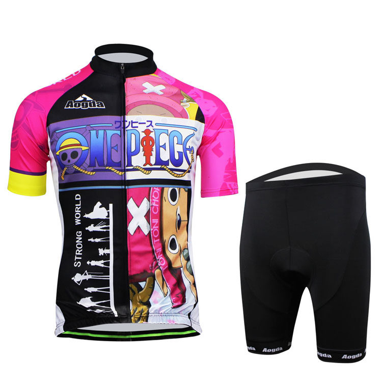 14巴乔粉黑短套装前面