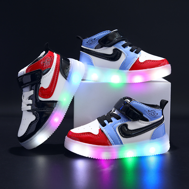 2023 Spring New Korean Style Children‘s LED Light up Shoes Boys‘ Casual Sneakers Girls‘ Fashion Sneakers Wholesale