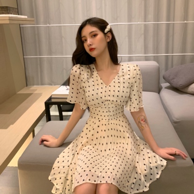 波点连衣裙女2019夏季新款名媛小香风修身气质显瘦收腰V领雪纺裙-淘宝网 波点连衣裙女2019夏季新款名媛小香风修身气质显瘦收腰V领雪纺裙-淘宝网