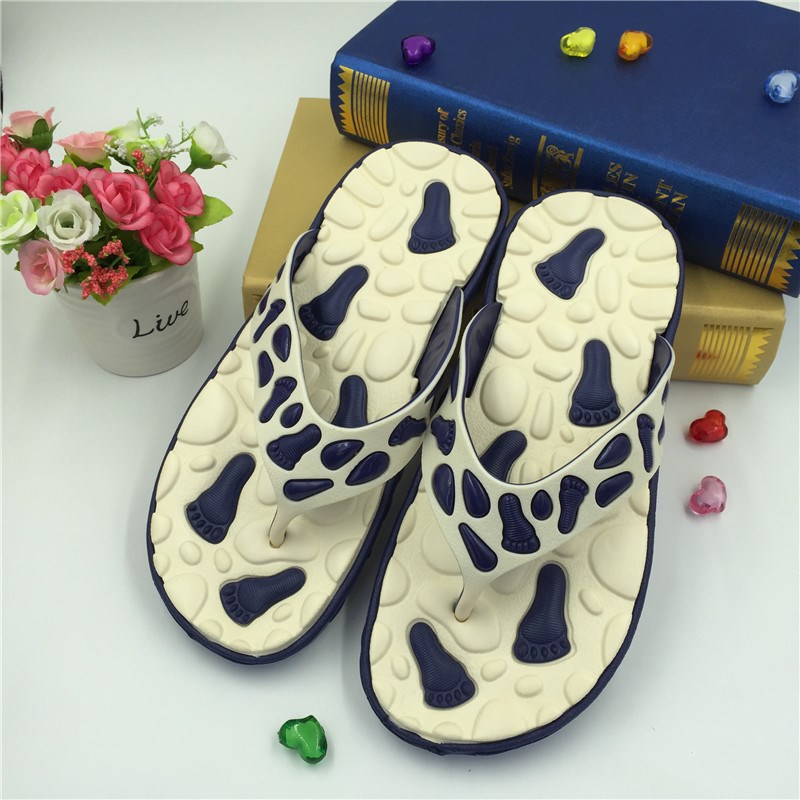l'été de la mode flip flops pour hommes pantoufles version coréenne de la sandales hommes sandales d'antipatinage de plage décontractée clip de massage des pieds soins des chaussures l'été de la mode flip flops pour hommes pantoufles version coréenne de la sandales hommes sandales d'antipatinage de plage décontractée clip de massage des pieds soins des chaussures