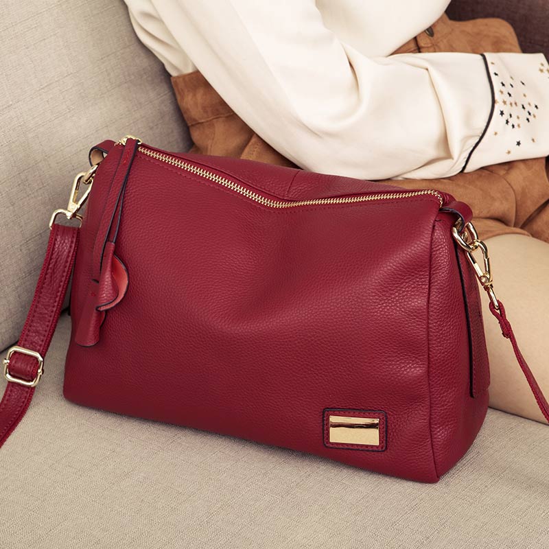 femme sac 2019 nouvelle marée de mode de cuir véritable sac à bandoulière femme atmosphérique joker gland tête de couche de cuir de vachette messenger big bag femme sac 2019 nouvelle marée de mode de cuir véritable sac à bandoulière femme atmosphérique joker gland tête de couche de cuir de vachette messenger big bag