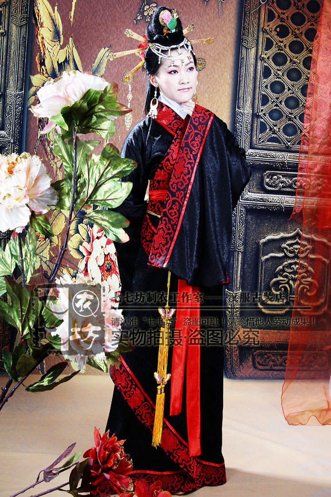七七坊◆华服伴娘 正品 正统汉服广袖曲裾深衣 黑底红花 绝美