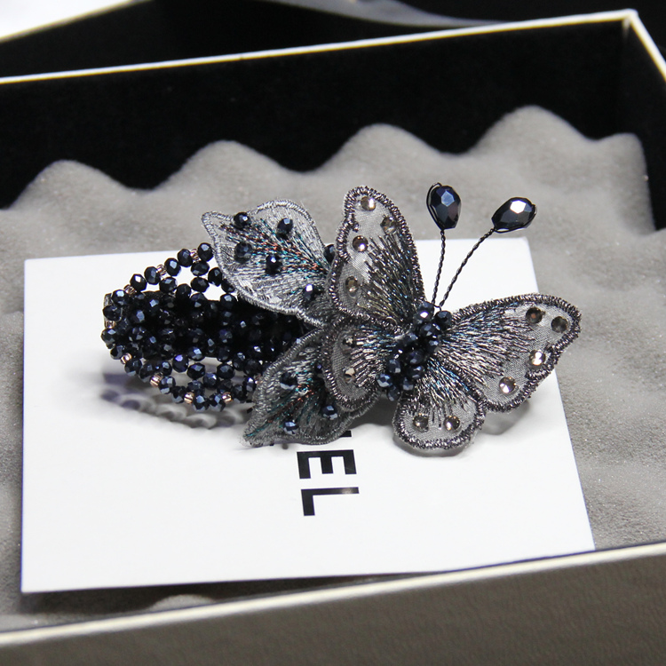 Exquisite Handmade embroidered Butterfly Barrettes Back Head Elegant Temperament Top Clip Crystal Diamond Ponytail Clip Horizontal Clip Hair Accessories