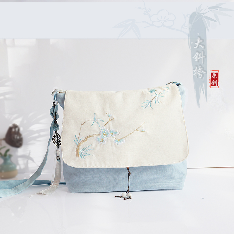 Summer new simple forest art Chinese style ancient style Hanfu canvas bag Messenger bag fairy cloth small square bag