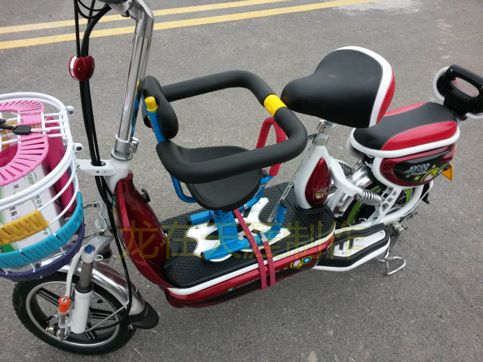 siège enfants pour vélo - Ref 2440335 Image 36