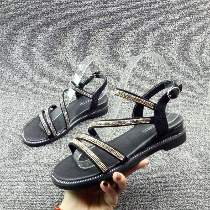 2019 printemps nouveau code de rupture du processus de la femelle chaussures plat casual joker peep-toe mot cool boucle de femmes sandales 2019 printemps nouveau code de rupture du processus de la femelle chaussures plat casual joker peep-toe mot cool boucle de femmes sandales