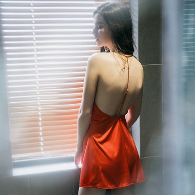 今夕何夕 性感睡衣女收腰露背诱惑短裙红色结婚细肩带吊带睡裙冬-淘宝网