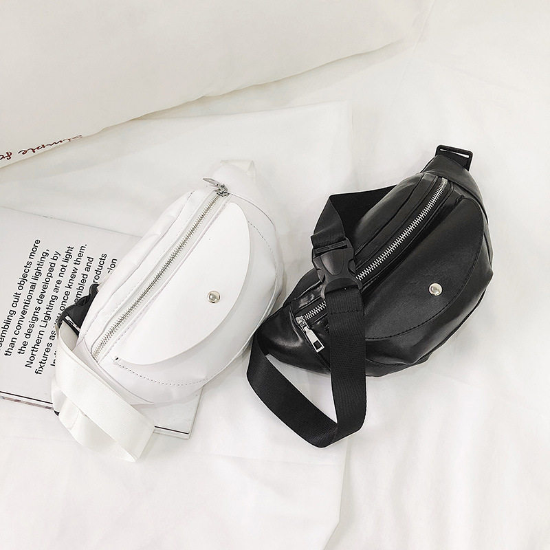 กระเป๋า 百搭单肩斜挎包ins超火多兜2020新款时尚女夏天上新小包包运动包  