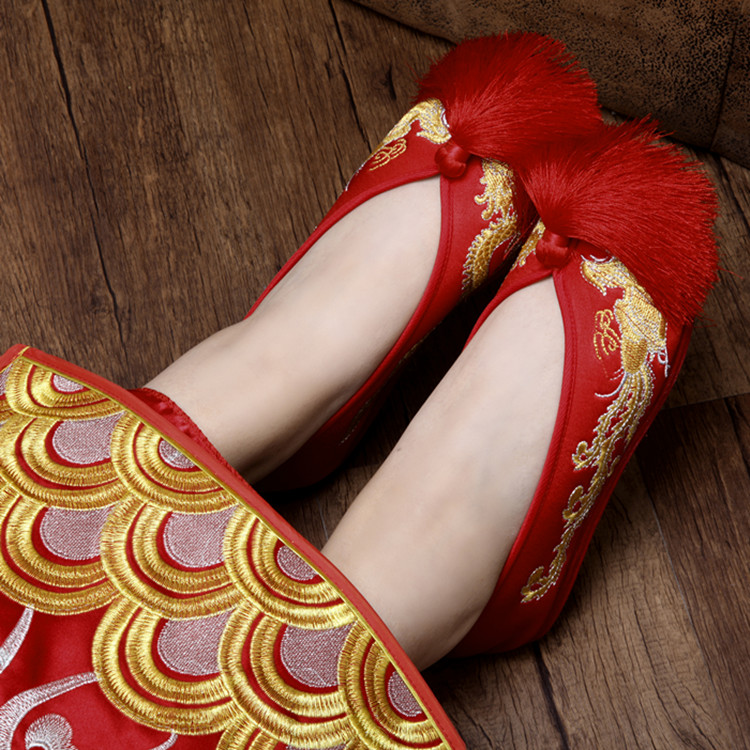 老北京新娘鞋手工繡花婚鞋紅色秀禾鞋子千層底中式平底跟布鞋女