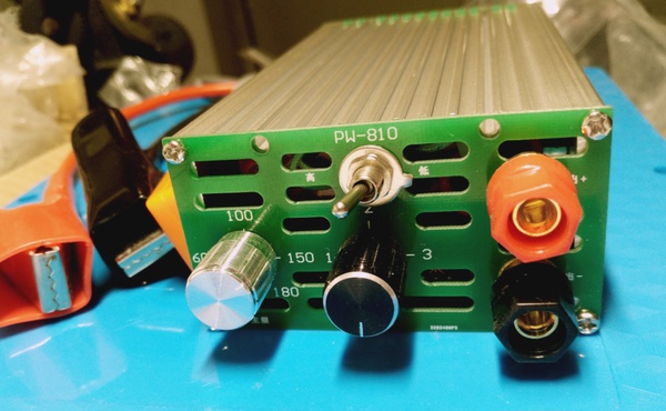 2017新款pw-810a非晶四硅后级逆变器后极升压器1000w足功率85a