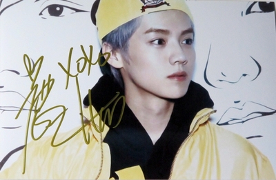 exo-m 鹿晗 亲笔签名韩文1辑xoxo 6寸宣传照6.24 1