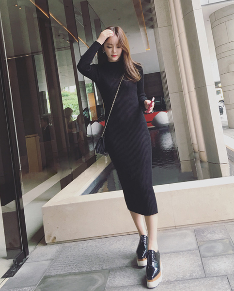 秋冬新款韩版女装修身显瘦螺纹包臀长裙半高领长袖针织打底连衣裙