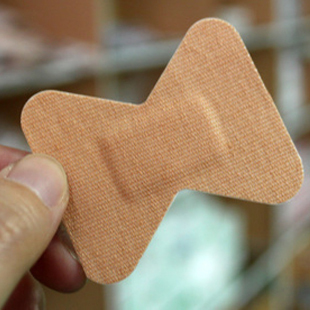 蝴蝶型指尖贴创可贴伤口包扎贴 户外急救用品 关节贴弹力布创口贴