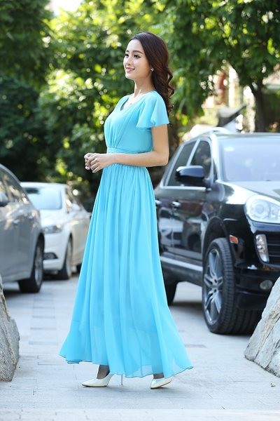 2017夏季新款连衣裙长裙v领雪纺修身女装波西米亚沙滩裙子仙女裙