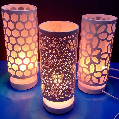 简约现代镂空雕刻铁艺白色圆柱卧室写字书桌时尚台灯调光创意个性