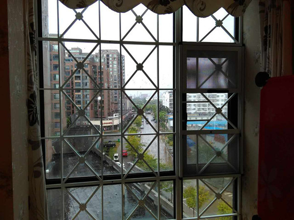 特价武汉优质防盗窗防护窗防护网防盗格复古风格防盗窗高端防盗窗