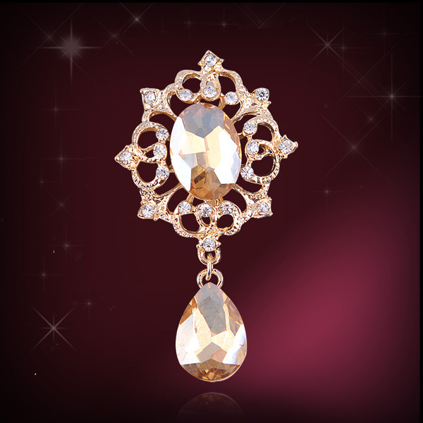 【包邮】韩版时尚高档手工水晶亚克力吊坠胸针女 别针 正品