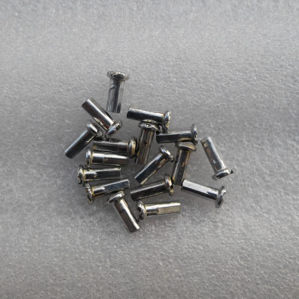 赚信誉公路死飞折叠轻便淑女山地自行车14号铁制辐条车条钢丝螺帽