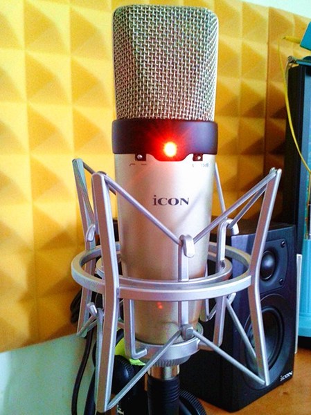 艾肯icon o3 大震膜电容麦话筒麦克风 广播电台播音配音录音棚