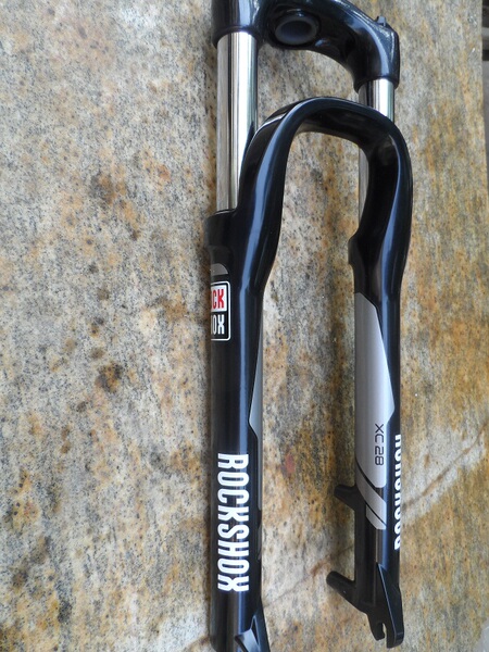 rockshox 2013款 xc28 tk 100 山地车油簧前叉 碟刹v刹肩控锁死