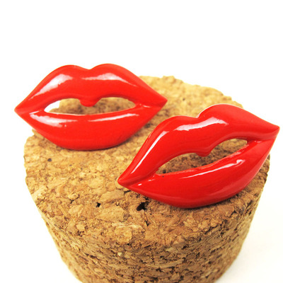 [特惠价] 欧洲站爆款欧美夸张超大个性嘴唇圆形亚克力嘻哈耳环 夜店