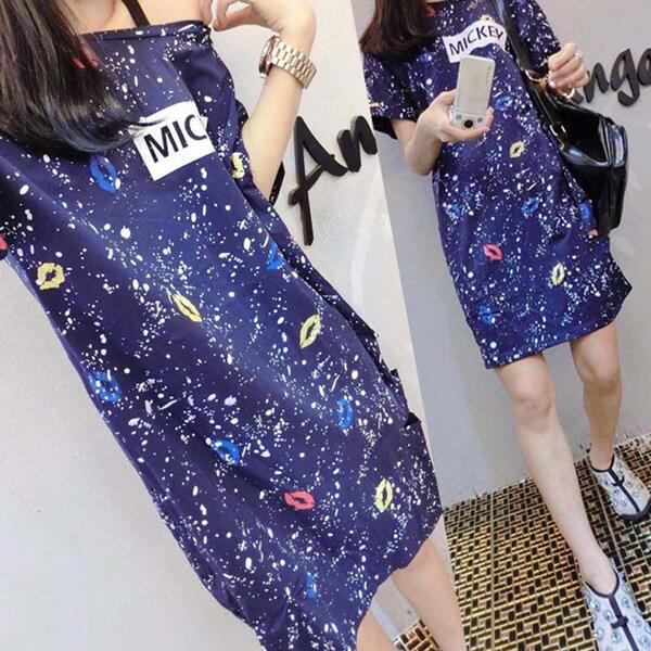 漆点嘴唇印花短袖连衣裙女