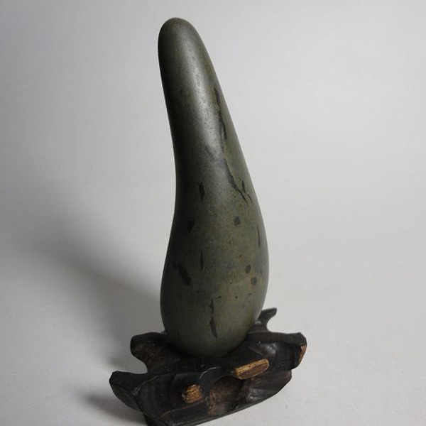 天然奇石 广西石 造型石 石头摆件 水冲石 观赏石 {光滑石尖}