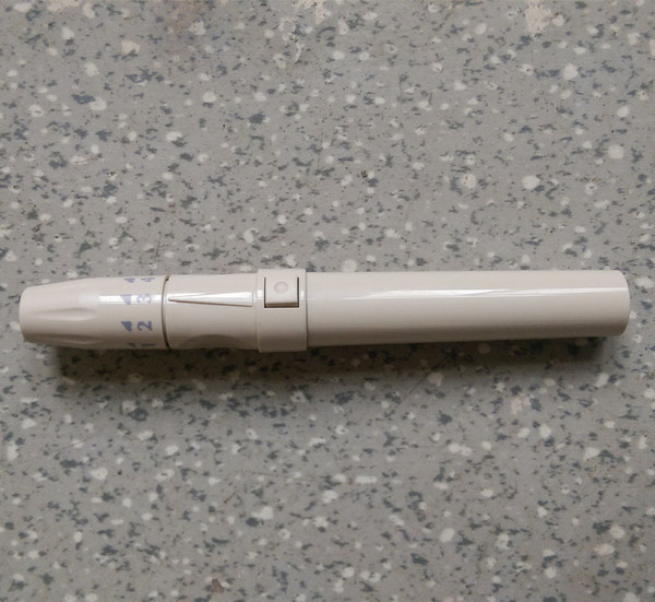 正品包邮怡成原装可调式采血器笔家用血糖仪配用i型针笔