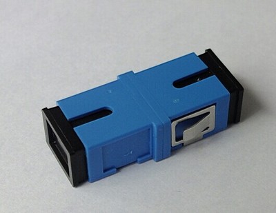 电信级sc upc 单模单芯光纤适配器 单工法兰 耦合器 环保 短耳