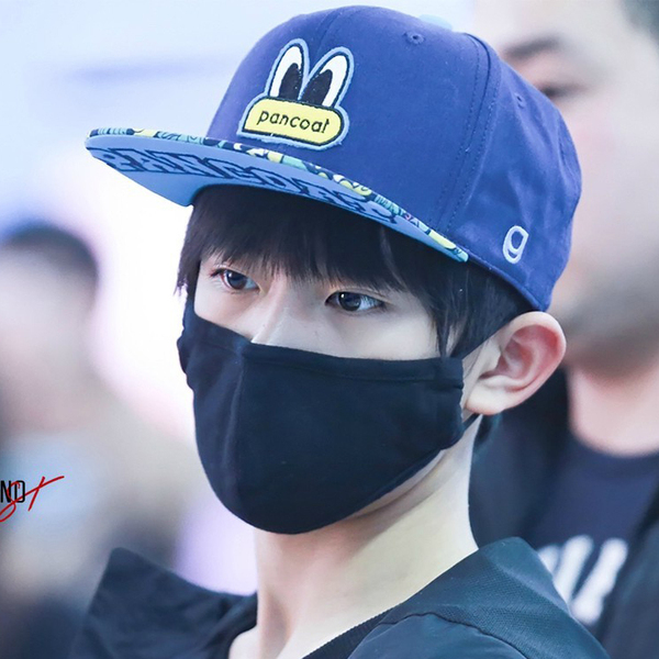 tfboys易烊千玺同款帽子夏季男生帽棒球帽街舞嘻哈帽潮流女生帽子