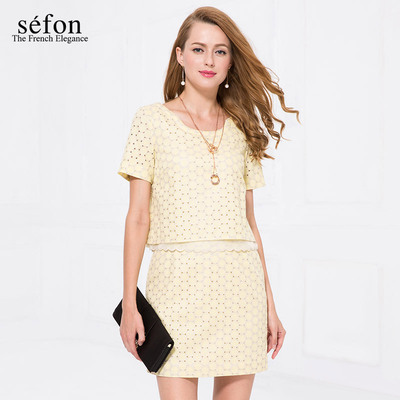 sefon/臣枫臣枫春季女装清仓鱼鳞金丝绣花半圆弧形领假两件连衣裙